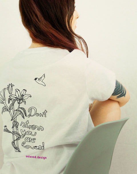 Heavy T-Shirt "Lilies & Sparrows"