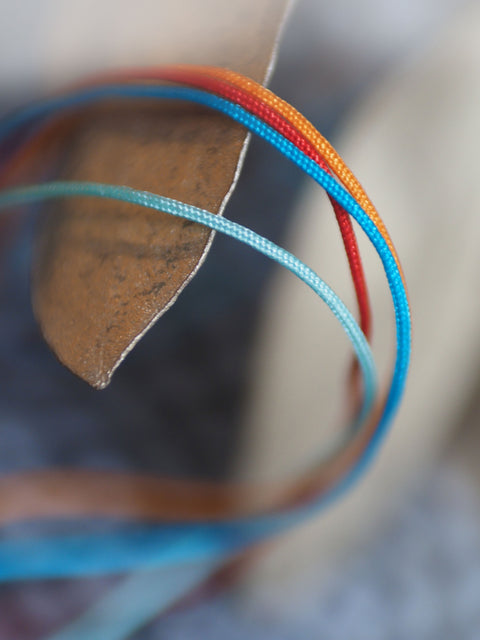 Armband: DON´T STRESS. YOU ARE LOVED.